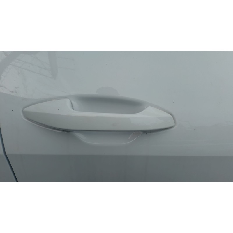 Recambio de maneta exterior delantera derecha para kia sportage 1.6 t-gdi 160 cv referencia OEM IAM   