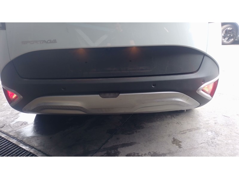 Recambio de paragolpes trasero para kia sportage 1.6 t-gdi 160 cv referencia OEM IAM   