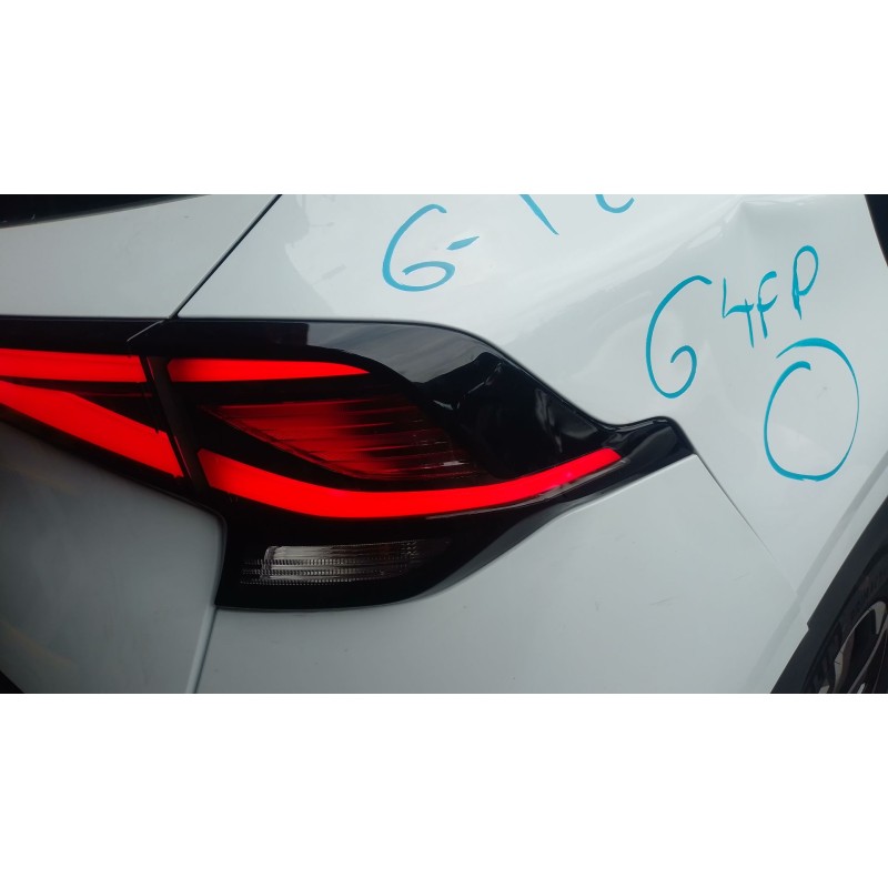 Recambio de piloto trasero derecho para kia sportage 1.6 t-gdi 160 cv referencia OEM IAM   