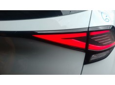 Recambio de piloto trasero derecho interior para kia sportage 1.6 t-gdi 160 cv referencia OEM IAM  92404R2000  2