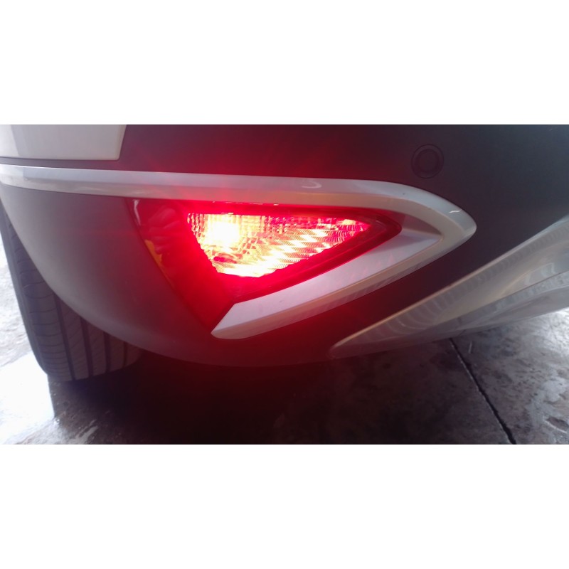 Recambio de piloto trasero izquierdo paragolpes para kia sportage 1.6 t-gdi 160 cv referencia OEM IAM   