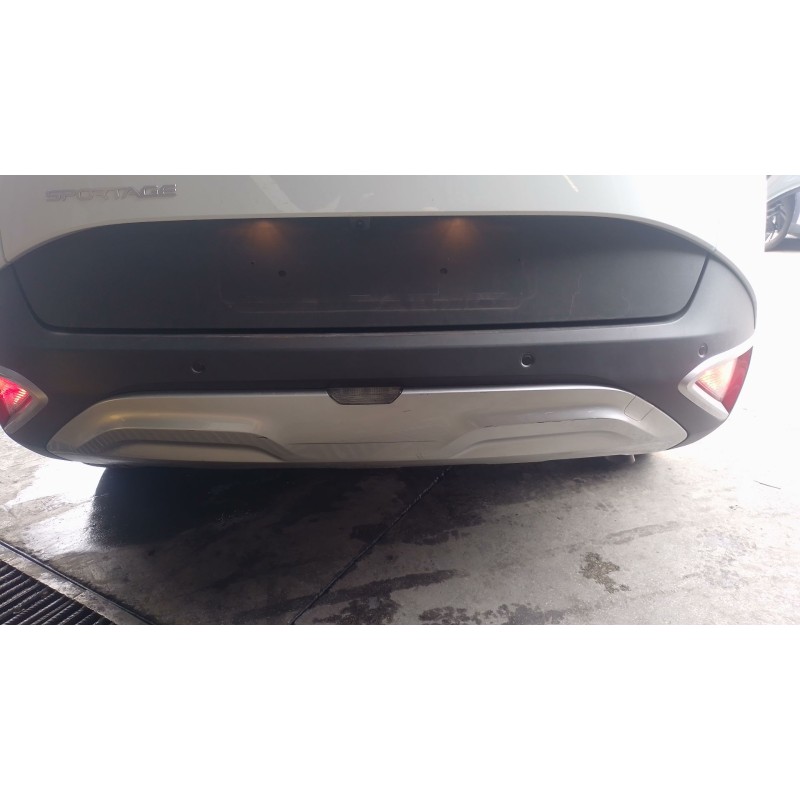 Recambio de refuerzo paragolpes trasero para kia sportage 1.6 t-gdi 160 cv referencia OEM IAM   