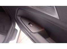 MANDO ELEVALUNAS TRASERO DERECHO 93581R2000 