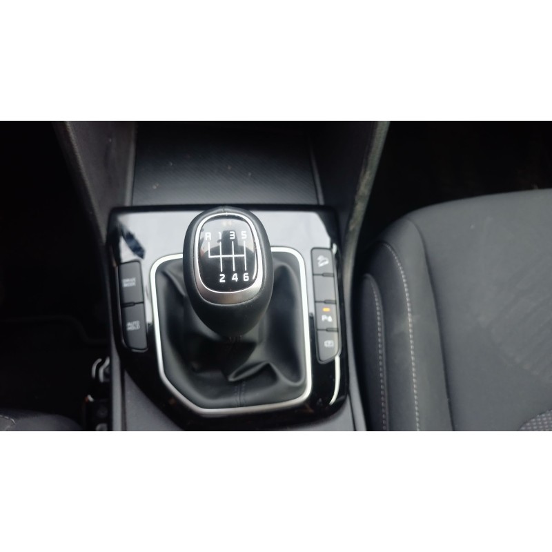 Recambio de pomo palanca cambio para kia sportage 1.6 t-gdi 160 cv referencia OEM IAM   