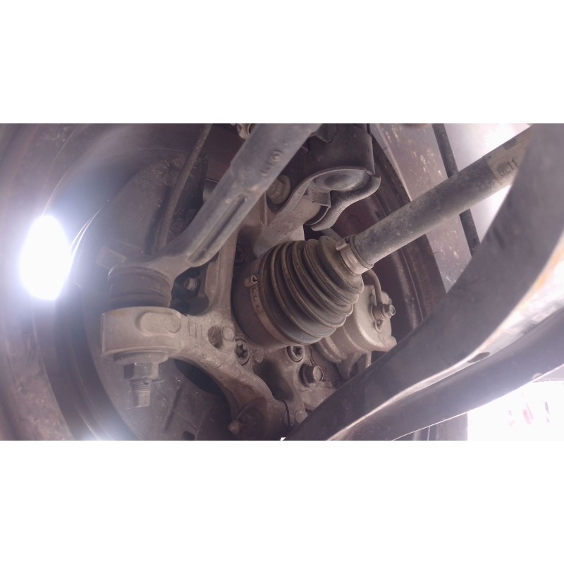 Recambio de mangueta delantera izquierda para kia sportage 1.6 t-gdi 160 cv referencia OEM IAM   