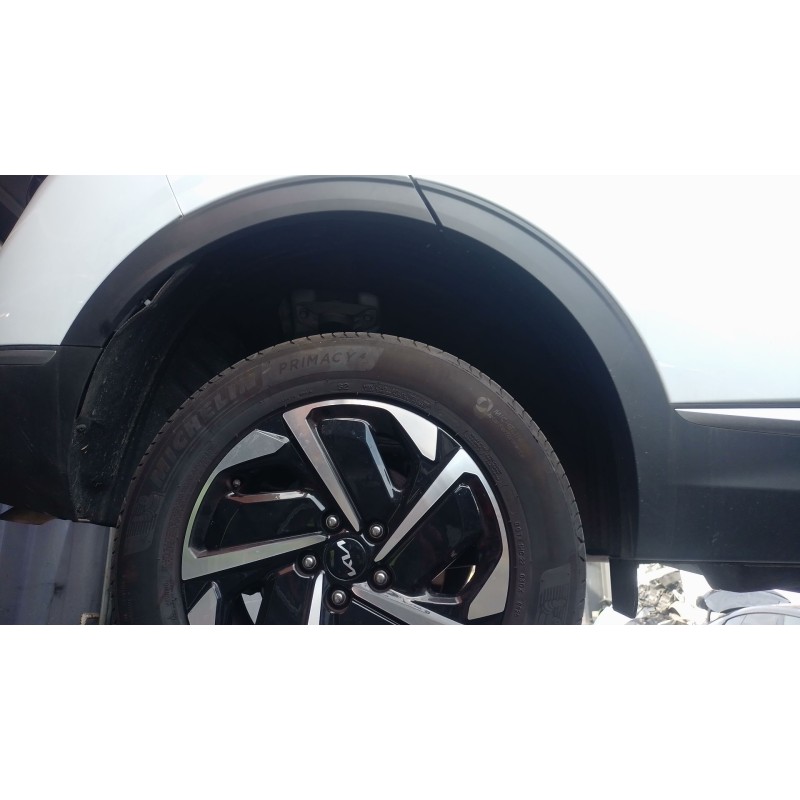 Recambio de paso rueda trasero derecho para kia sportage 1.6 t-gdi 160 cv referencia OEM IAM   