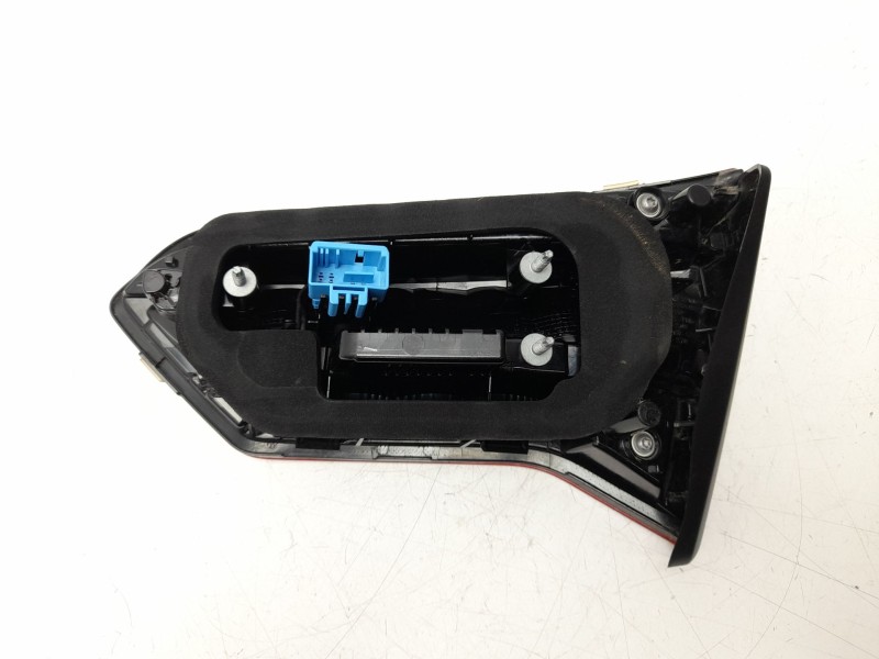 Recambio de piloto trasero izquierdo interior para volkswagen t-roc (a11, d11) 1.0 tsi referencia OEM IAM  2GA945093B 