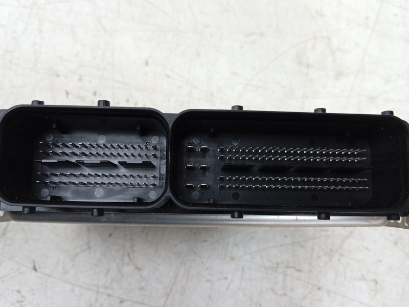 Recambio de centralita motor uce para seat ateca (kh7, khp) 1.5 tsi referencia OEM IAM 0261S107KH 05E907309CB 