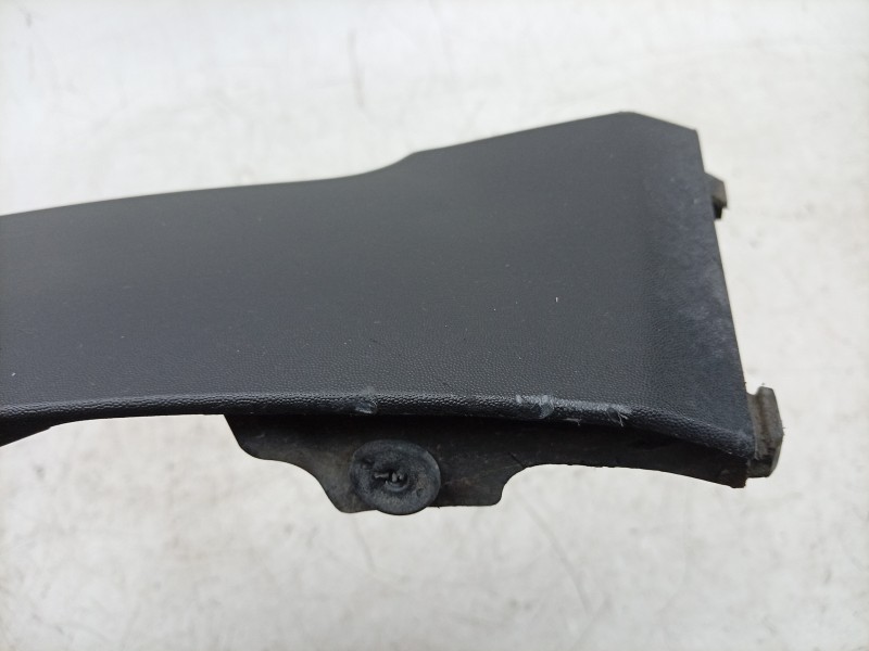 Recambio de aletin delantero izquierdo para kia stonic (yb) 1.0 t-gdi referencia OEM IAM  87713H8400 