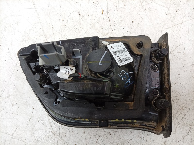 Recambio de piloto trasero izquierdo para jeep compass (mp, m6, mv, m7) 1.4 multiair referencia OEM IAM  PS5112685AB 