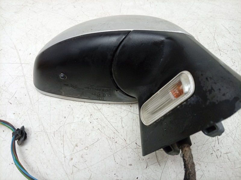 Recambio de retrovisor derecho para citroën c4 i (lc_) 1.4 16v referencia OEM IAM  E9024287 