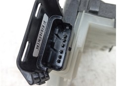 Recambio de cerradura puerta trasera derecha para peugeot 208 5p allure hybrid 110 edcs6 referencia OEM IAM  9844412880  2