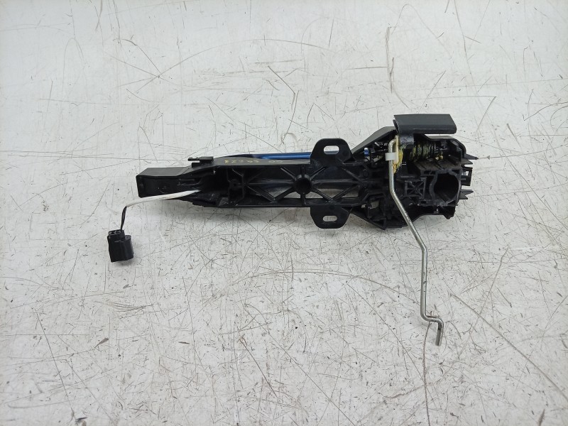 Recambio de maneta exterior delantera derecha para dacia sandero iii 1.0 tce 90 eco-g referencia OEM IAM  806064705R DA2318213