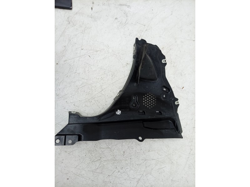Recambio de moldura para mini countryman d countryman d referencia OEM IAM  19183210 