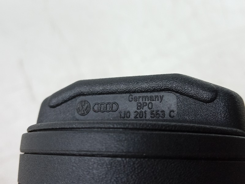 Recambio de tapon combustible para seat toledo ii (1m2) 1.9 tdi referencia OEM IAM  1J0201553C 