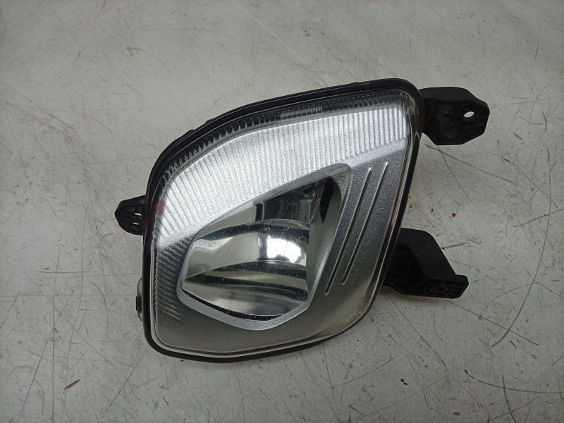 Recambio de faro antiniebla derecho para ford fiesta vii (hj, hf) 1.0 ecoboost referencia OEM IAM  89250821 