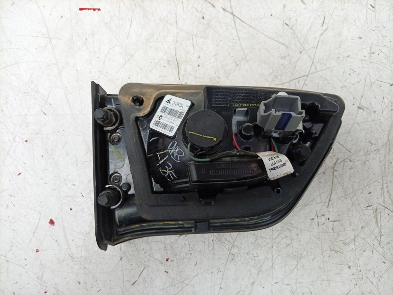 Recambio de piloto trasero izquierdo interior para jeep compass (mp, m6, mv, m7) 1.4 multiair referencia OEM IAM  P55112684AB 