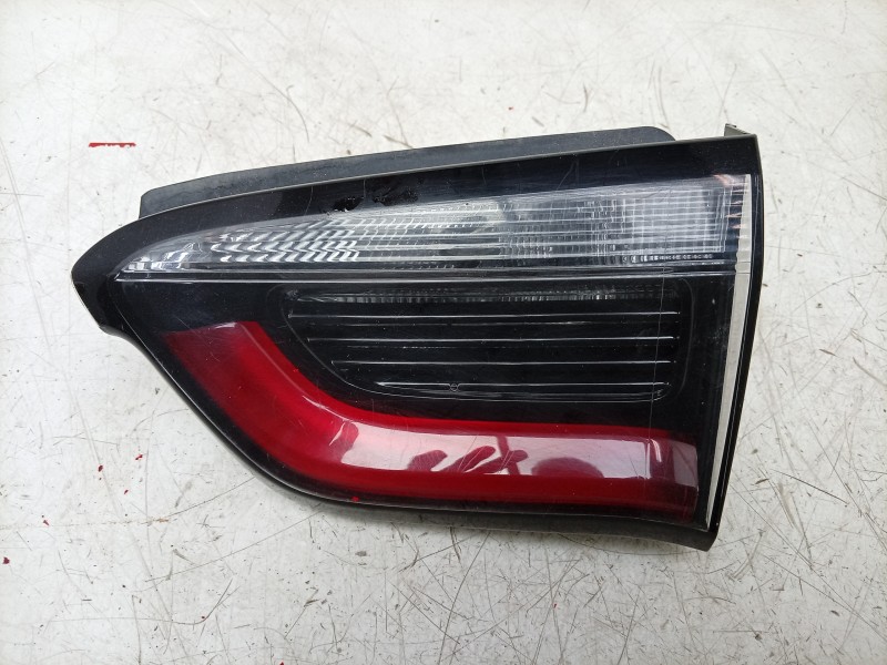 Recambio de piloto trasero izquierdo interior para jeep compass (mp, m6, mv, m7) 1.4 multiair referencia OEM IAM  P55112684AB 