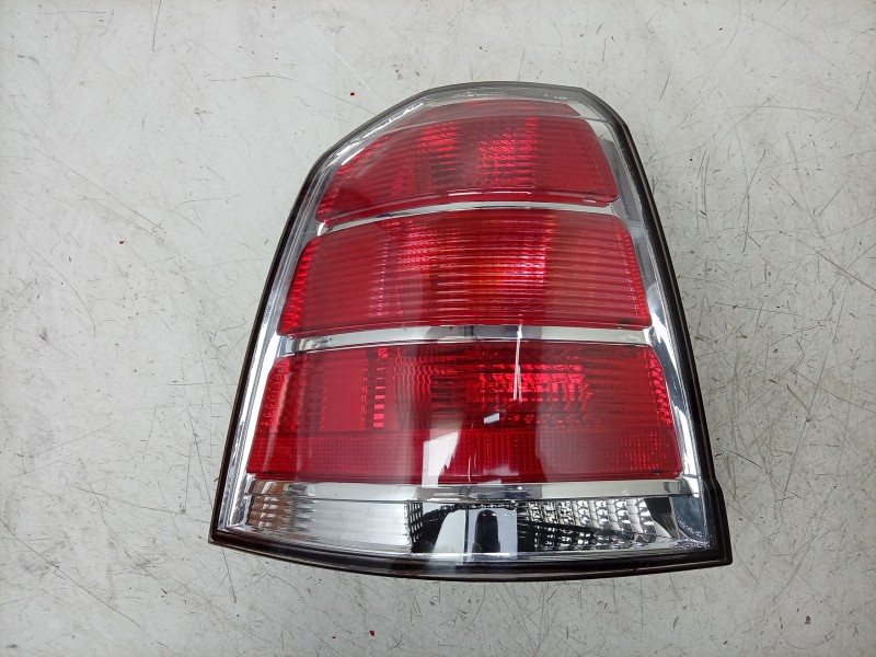 Recambio de piloto trasero izquierdo para opel zafira / zafira family b (a05) 1.9 cdti (m75) referencia OEM IAM  084421948L 