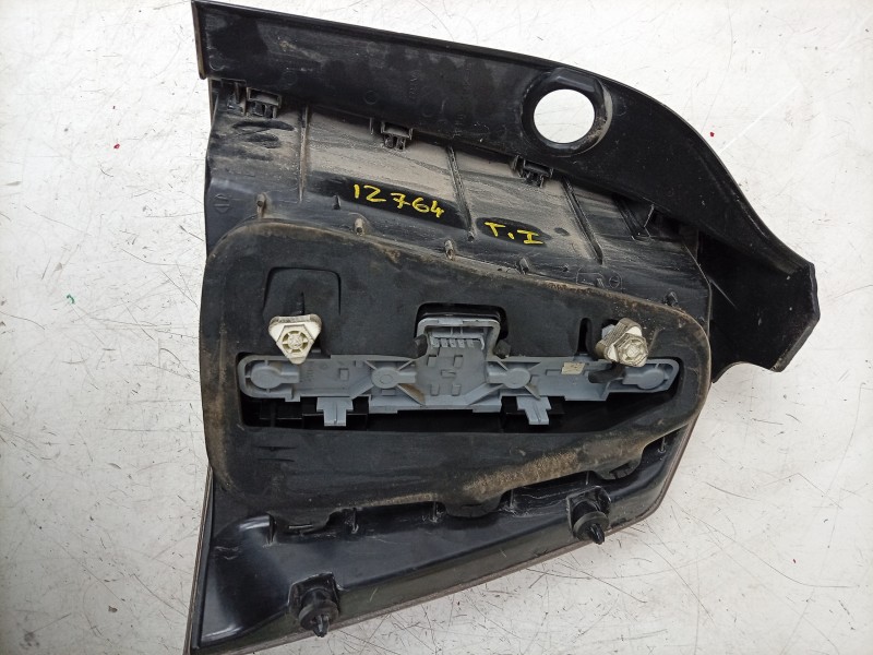 Recambio de piloto trasero izquierdo para opel zafira / zafira family b (a05) 1.9 cdti (m75) referencia OEM IAM  084421948L 