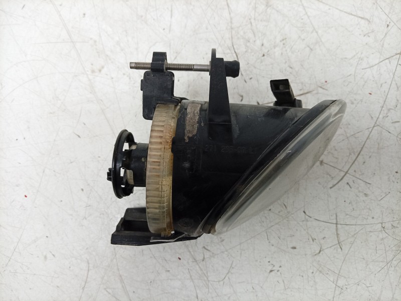 Recambio de faro antiniebla izquierdo para volkswagen passat b6 variant (3c5) 2.0 tdi 16v referencia OEM IAM  27129300LI 