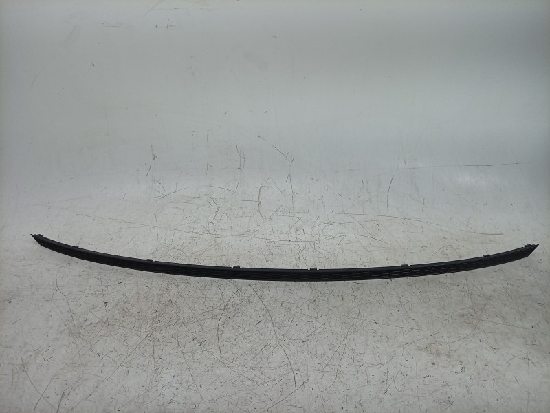 Recambio de moldura para audi a4 b9 (8w2, 8wc) 40 tfsi mild hybrid referencia OEM IAM  8W5807833 