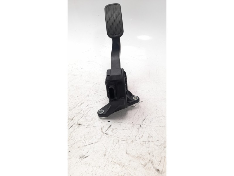 Recambio de potenciometro pedal para toyota corolla (e21) referencia OEM IAM 7811002211  
