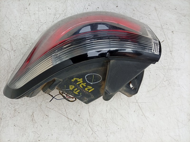 Recambio de piloto trasero derecho para jeep compass (mp, m6, mv, m7) 1.4 multiair referencia OEM IAM  P55112682AD 