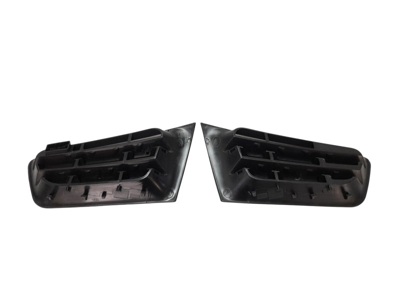 Recambio de rejilla delantera para renault megane ii berlina 5p referencia OEM IAM  7701476893 107194905/557116D