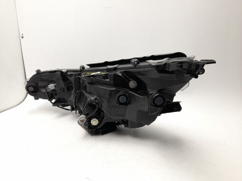 Recambio de faro derecho para suzuki across (a5z_) 2.5 hybrid referencia OEM IAM  T8114542G2000 