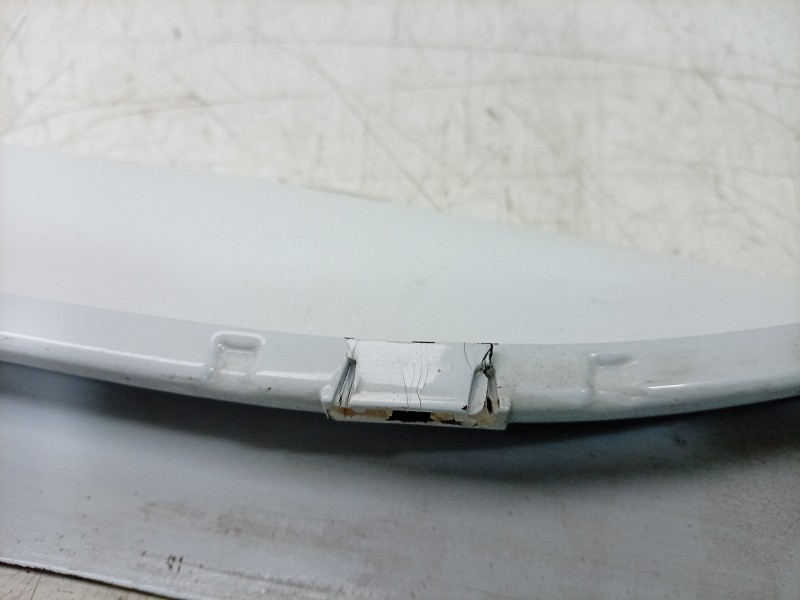 Recambio de embellecedor para jaguar e-pace first edition referencia OEM IAM  J9C317H776B 