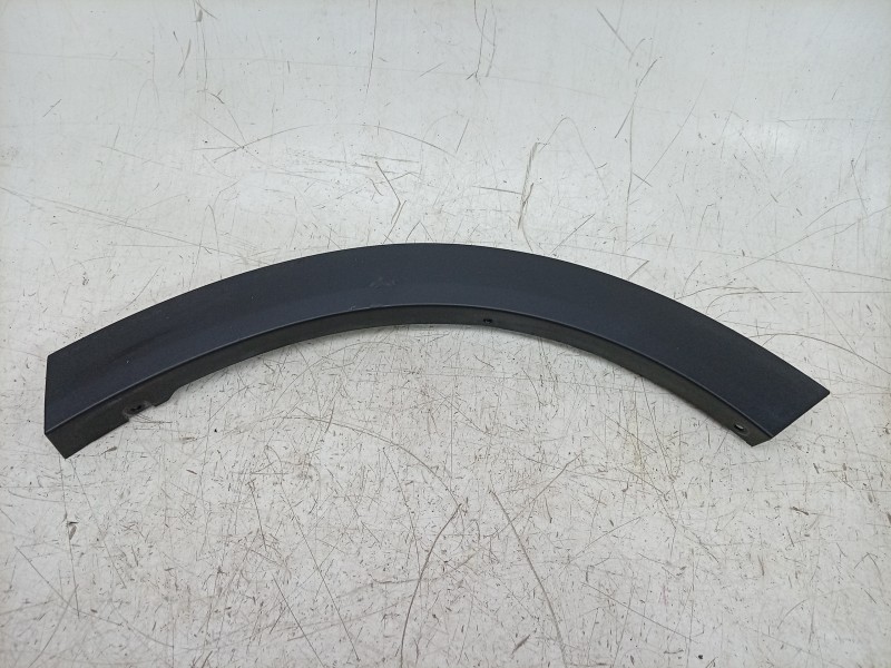 Recambio de aletin trasero izquierdo para ebro s400 hybrid referencia OEM IAM  609003695AA 