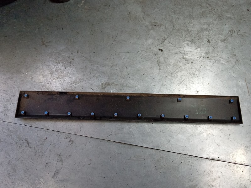 Recambio de moldura para renault master iii furgoneta (fv) 2.3 dci 150 fwd (fv0f, fv03) referencia OEM IAM  828200148R 107199293