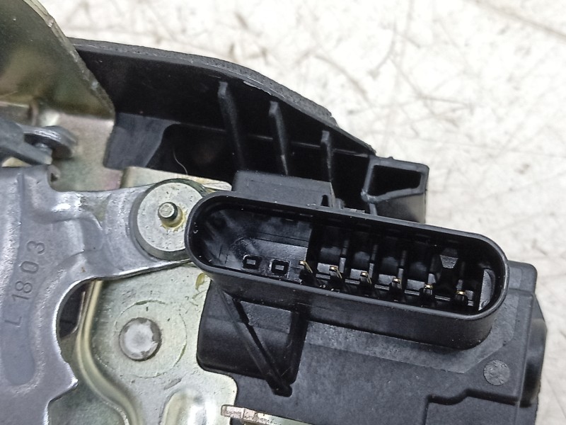 Recambio de cerradura puerta delantera izquierda para land rover range rover velar (l560) 2.0 p300 si4 4x4 referencia OEM IAM LR