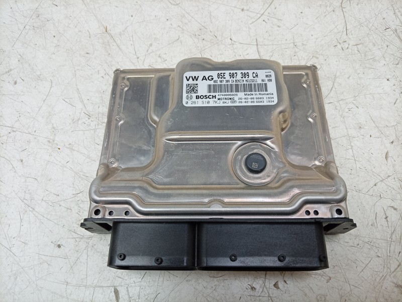 Recambio de centralita motor uce para seat leon 1.5 etsi 85 kw (kl) referencia OEM IAM  05E907309CA 