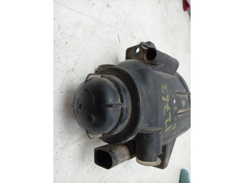 Recambio de faro antiniebla izquierdo para seat toledo ii (1m2) 1.9 tdi referencia OEM IAM  1M0941700B 