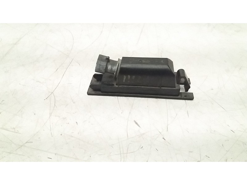 Recambio de piloto matricula para peugeot 308 1.6 blue-hdi fap referencia OEM IAM 13251931  