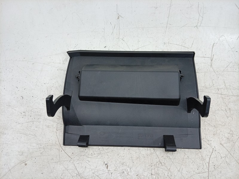 Recambio de guantera para dacia spring referencia OEM IAM 882523985R 682523985R 