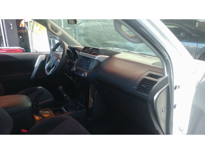 toyota land cruiser 3p 3.0 d-4d 190 cv del año 2014