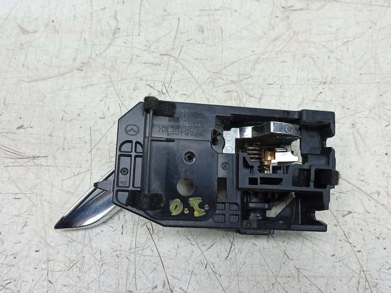 Recambio de maneta interior delantera izquierda para mazda 3 hatchback (bp) 2.0 skyactiv-g m hybrid referencia OEM IAM  KD53T831