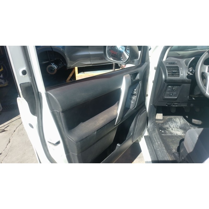 Recambio de elevalunas delantero izquierdo para toyota land cruiser 3p 3.0 d-4d 190 cv referencia OEM IAM   