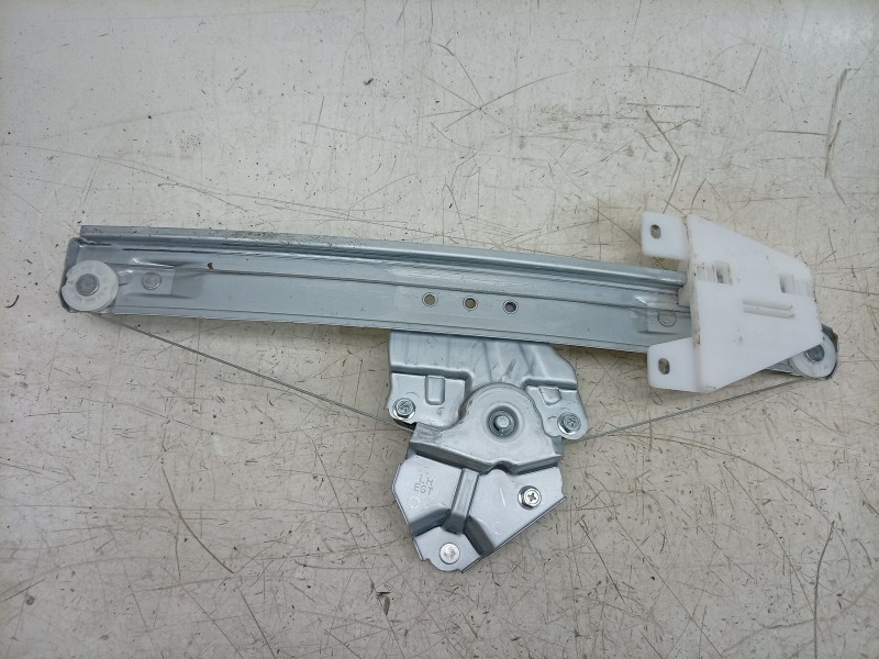 Recambio de elevalunas delantero izquierdo para dacia spring referencia OEM IAM 7210EGTL002 807219488R 