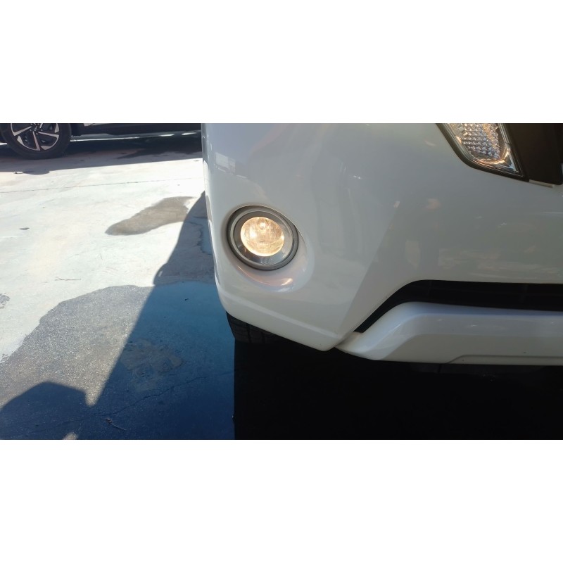 Recambio de faro antiniebla derecho para toyota land cruiser 3p 3.0 d-4d 190 cv referencia OEM IAM   