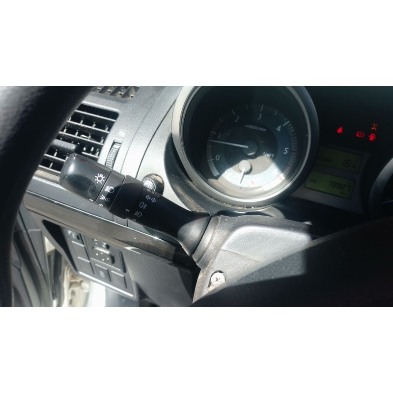 Recambio de mando intermitentes para toyota land cruiser 3p 3.0 d-4d 190 cv referencia OEM IAM   