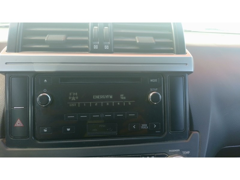 Recambio de sistema audio / radio cd para toyota land cruiser 3p 3.0 d-4d 190 cv referencia OEM IAM   