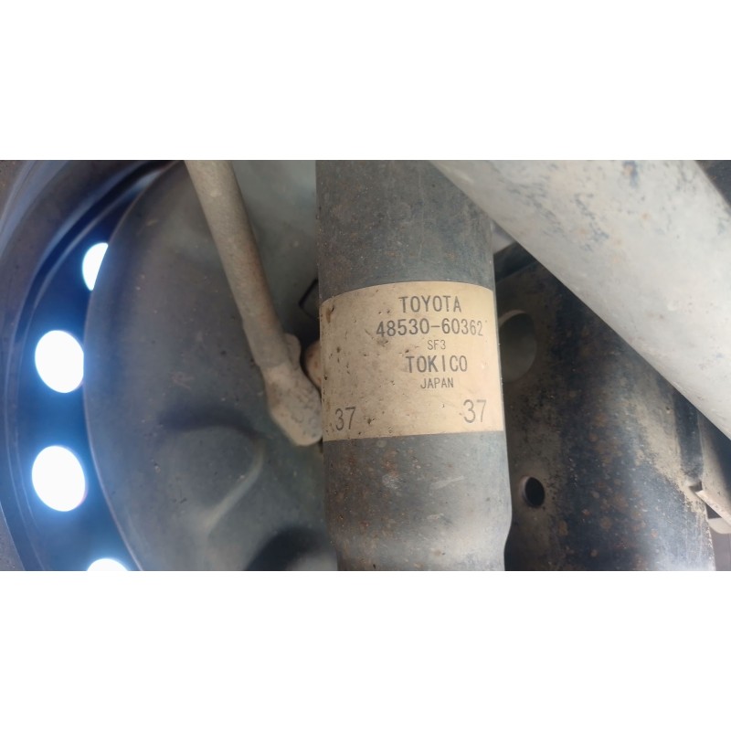 Recambio de amortiguador trasero derecho para toyota land cruiser 3p 3.0 d-4d 190 cv referencia OEM IAM   