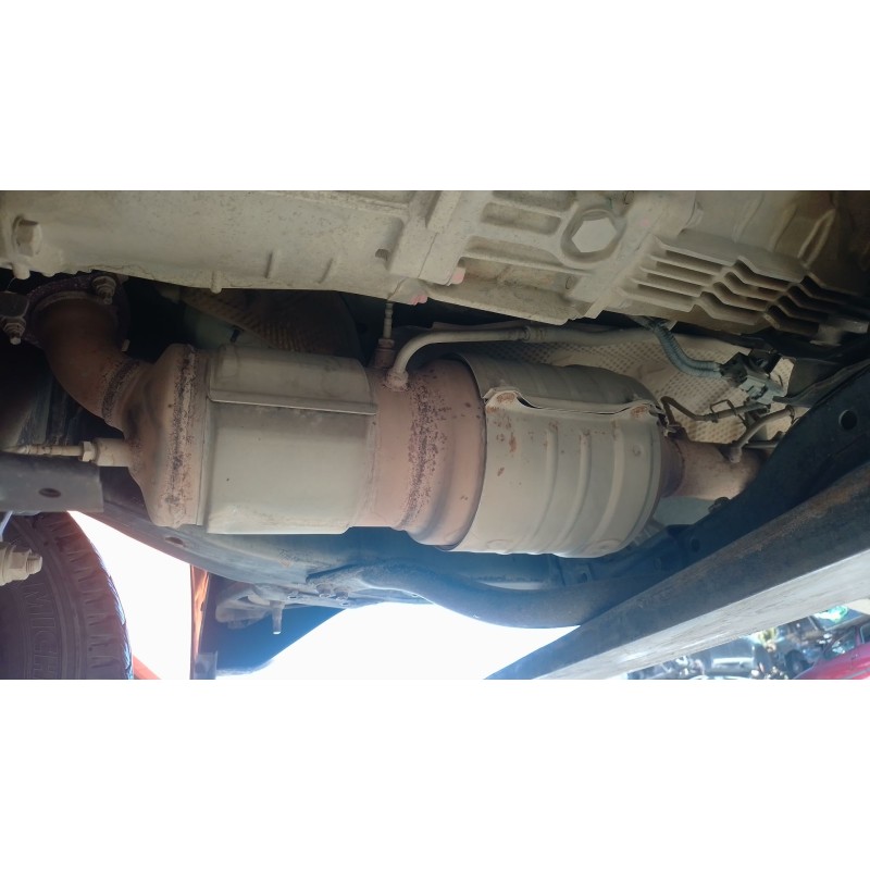 Recambio de filtro de particulas para toyota land cruiser 3p 3.0 d-4d 190 cv referencia OEM IAM   