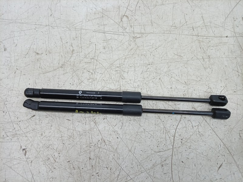 Recambio de amortiguadores maletero / porton para dacia spring referencia OEM IAM 904526600R 904515247R 