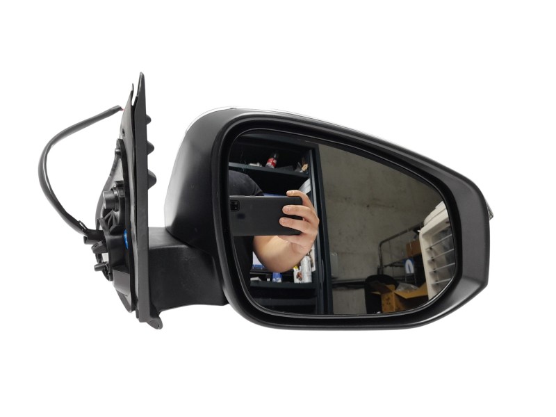 Recambio de retrovisor derecho para toyota hilux vii 2.4 d referencia OEM IAM  879150K250 1059093015