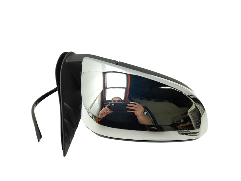 Recambio de retrovisor derecho para toyota hilux vii 2.4 d referencia OEM IAM  879150K250 1059093015